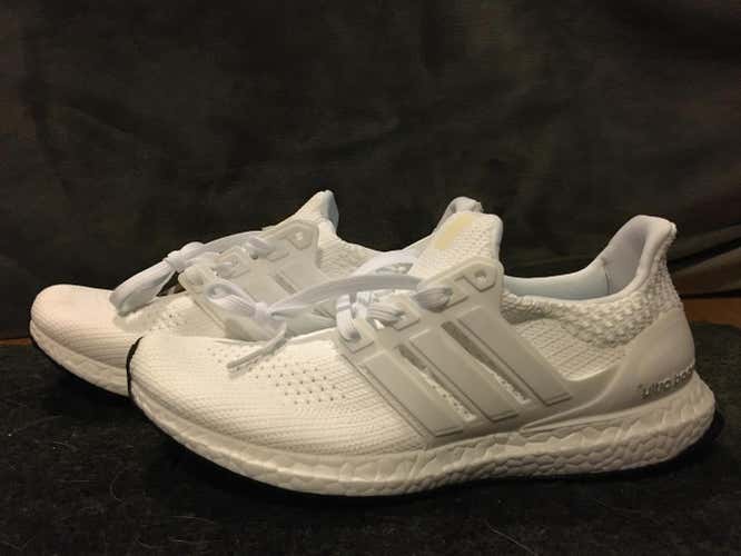 New Men's Adidas Ultraboost 4.0. White