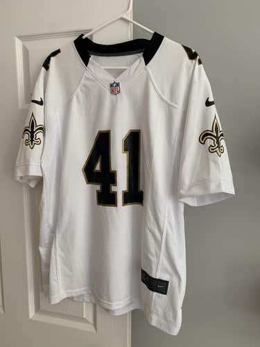 Alvin Kamara #41 New Orleans Saints Jersey (White): Nike NFL Fan Jersey Size Large