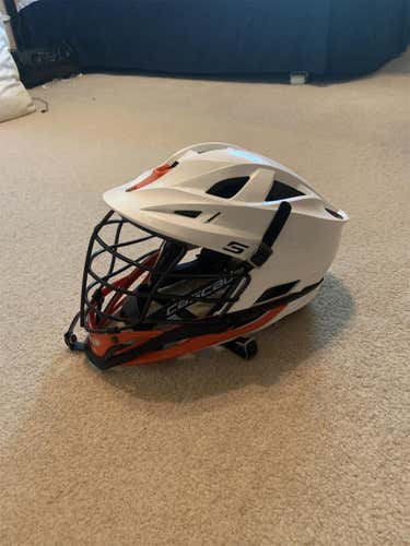 White Used Cascade S Helmet