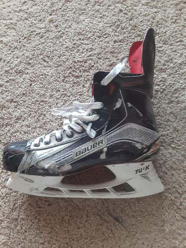 Senior Used Bauer Vapor 1X Hockey Skates Regular Width Pro Stock Size 10.5