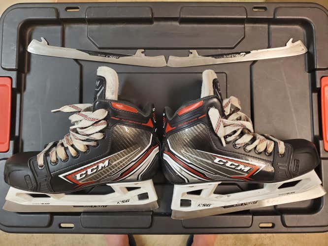 Junior Used CCM FT460 Hockey Goalie Skates Regular Width Size 4