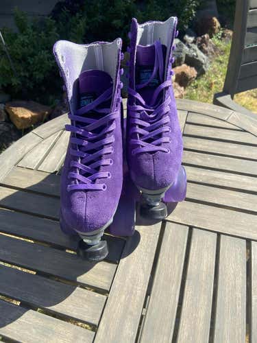 Size 5 mens (7 ladies) SURE GRIP BOARDWALK QUAD SKATES