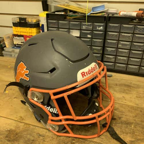 Used  Riddell Speedflex R41195 Helmet Adult Medium