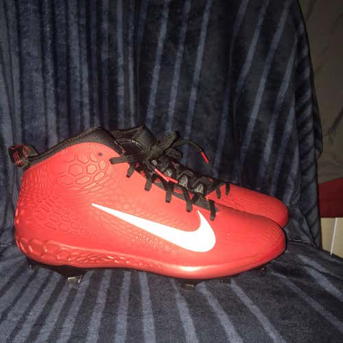 New Trout 4 Pro Cleats Size 10.5