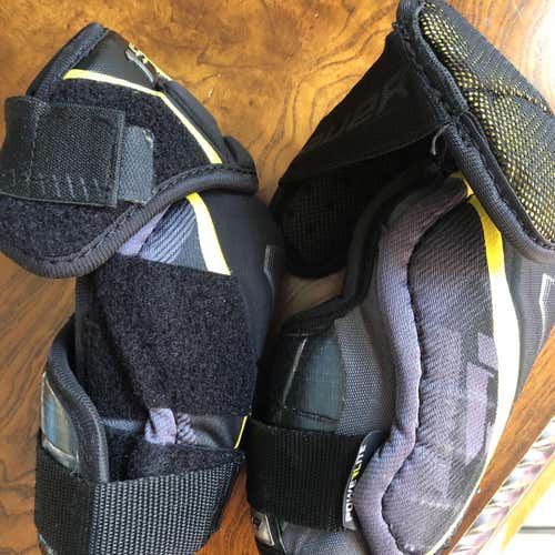 Used Junior/Large Bauer Supreme 1S Elbow Pads
