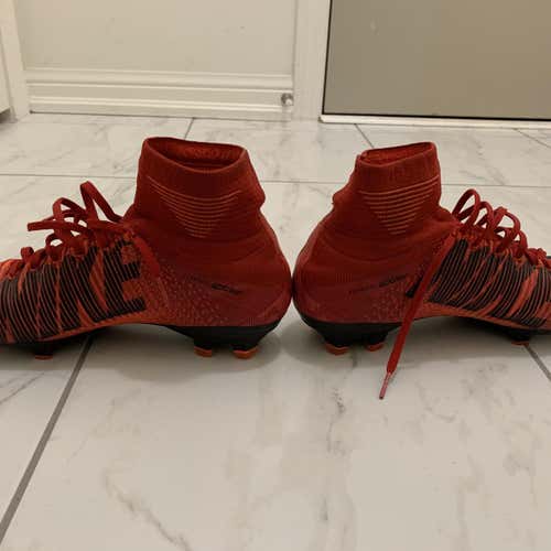 Size 8.5 Nike Mercurial Superfly 5 Cleats