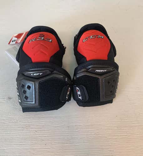 New Small CCM QuickLite Pro Stock Elbow Pads