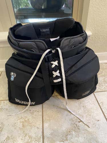 Vaughn VE8 Pro Carbon Goalie Pants