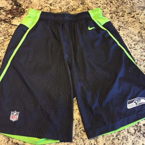 Seattle Seahawks Men's XL Nike Shorts