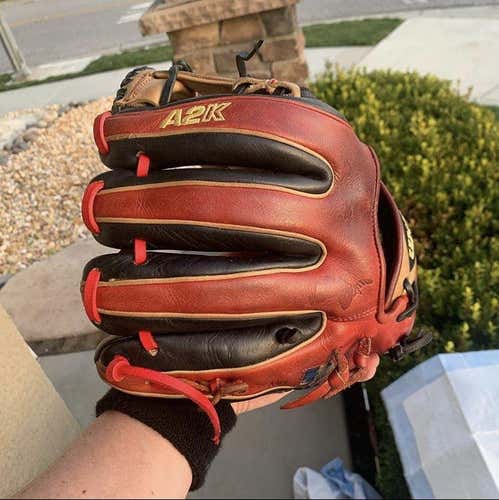 Red Used Infield A2K Datdude 11.5" Baseball Glove