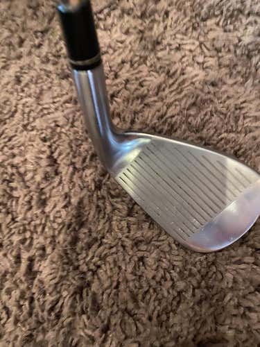 Used TaylorMade Left Handed P790 Iron Set