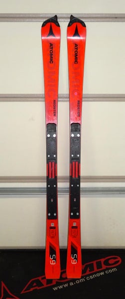 2019 Atomic Redster S9 FIS Womans SL Race Ski 157cm Radius-12.7Meters
