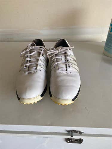 White Adult Size 10 (Women's 11) Adidas Golf Shoes