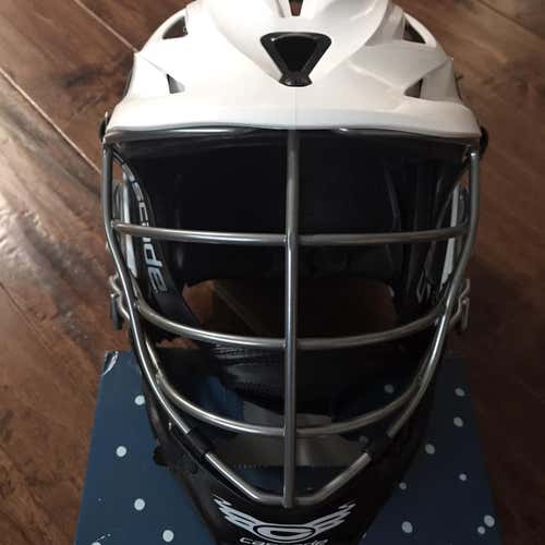White Cascade R Helmet - New With Defects