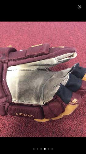 Used Bauer Vapor 1X Pro 13" Minnesota Gophers Pro Stock Gloves