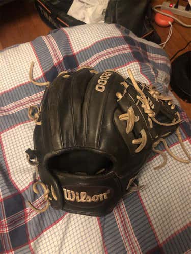 Black and gray Used Infield A2000 11.5" Baseball Glove