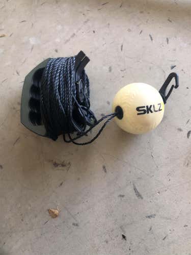SKLZ Zip-N-Hit in Bag
