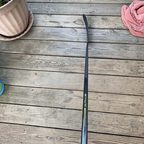 Warrior Alpha Dx RH 75 Flex P28