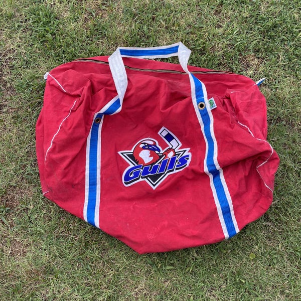 Player Used NESSI Gulls Bag