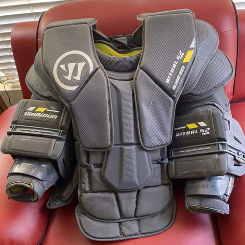 Used Medium Warrior Ritual G2 Goalie Chest and Arm Protector Pro Stock Goalie Chest Protector