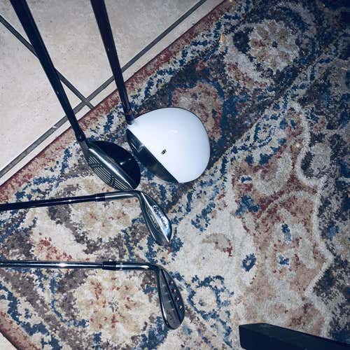 Used Left Handed Stiff Flex 5 Pieces Clubs (Full Set)