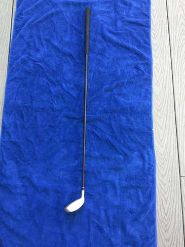 RH TaylorMade 25D Regular Flex 5H Hybrid