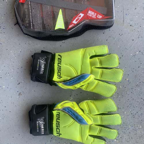 Reusch Waorani Deluxe G2 Ortho-tech LTD Size