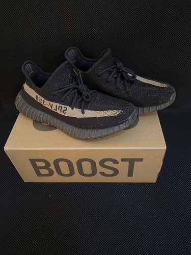 adidas Yeezy Boost 350 V2 Core Black Green Adult Men's Size 9.0 BY9611