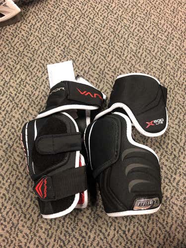 New Large Bauer Vapor x800 lite  Elbow Pads