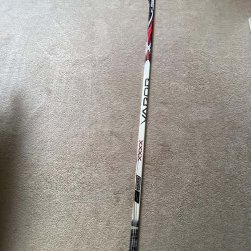 Used Left Handed Vapor XXXX P88 Curve Hockey Stick