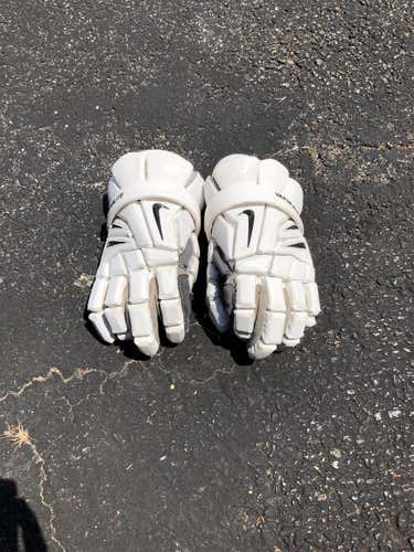 White Nike Vapor Elite 13" Lacrosse Gloves