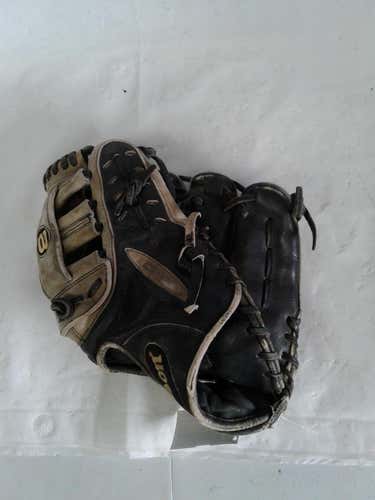 Used Wilson A3000 11 1 2" Baseball & Softball Fielders Gloves