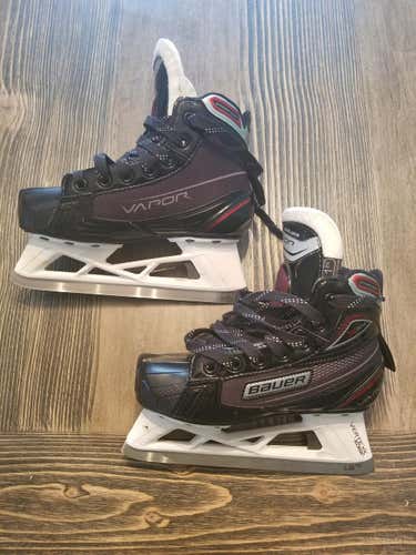 Junior Used Bauer Vapor x700 Goalie Skates Extra Wide Width Size 1