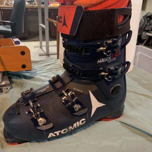 Atomic Hawx Ski Boots 130 Flex