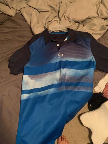 Blue Men's Large Oakley Shirt