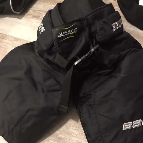 Black Used Medium Bauer Supreme TotalOne MX3 Hockey Pants