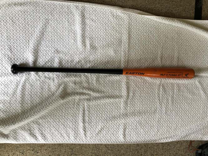 Used Easton MLF-5 Fungo Bat 37”