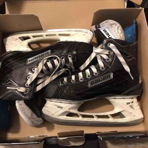 Used Bauer Nexus 8000 Regular Width Size 6.5 Hockey Skates