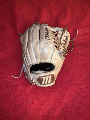 Marucci Pitcher/Infield Glove 11.5"