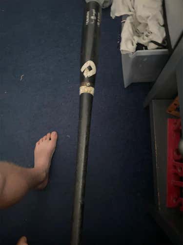 Used BBCOR Certified Wood Composite Wood Comp (-3) 29 oz 32" Bat