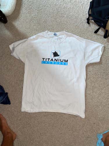 Large Gildan T Shirt Titanium Lacrosse