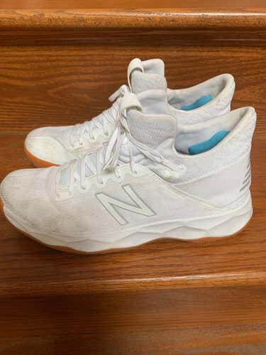 Lightly Used New Balance FreezeLX 2.0 Turf Shoes/Trainers