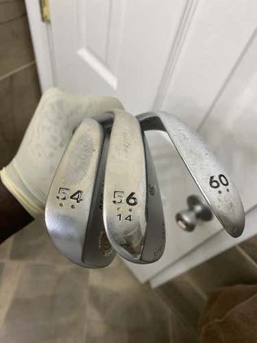 Cleveland REG 588 Wedges Set 60*12,56*14,54*12 Right Handed