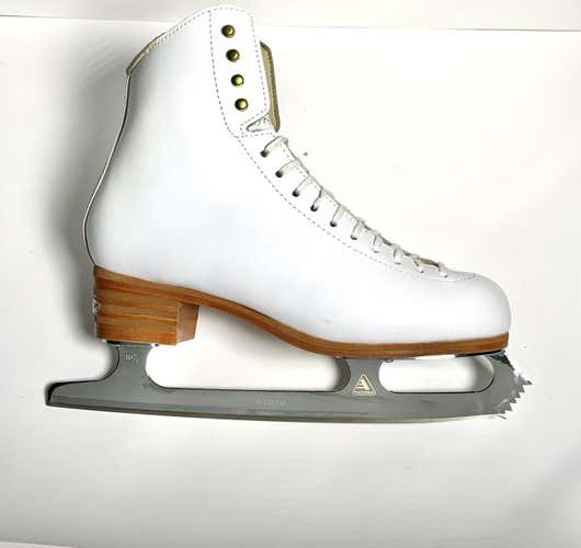 New Jackson DJ2190 Freestyle Figure Skates Size 10.0C