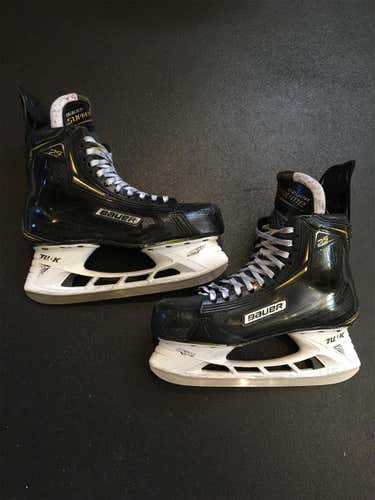 Used Bauer Supreme 2S Pro Regular Width  Size 10.5 Hockey Skates
