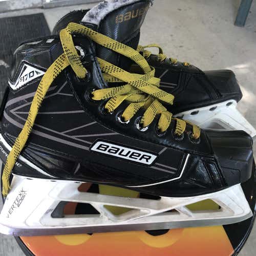 Used Bauer Supreme S170 Regular Width Size 5.5 Goalie Skates
