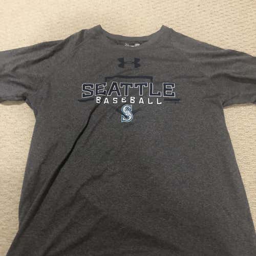 Large Under Armour Mariners Shirt