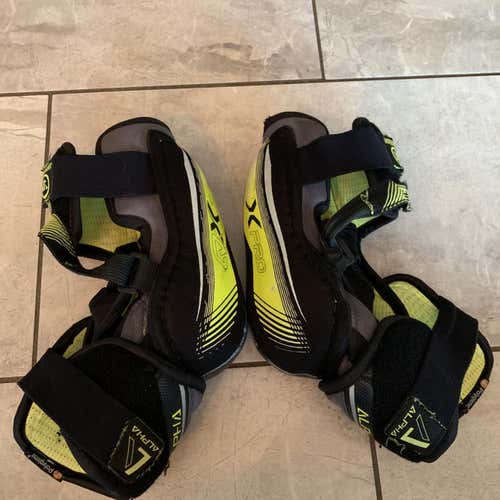 Used Small Warrior Alpha QX Pro  Elbow Pads