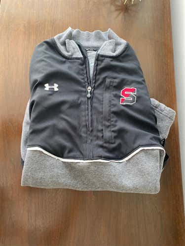 Salisbury School Fleece Pull Over Size Large