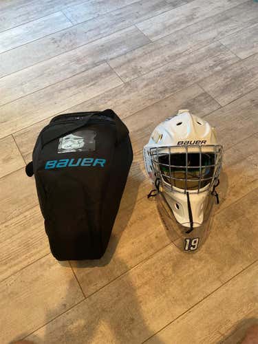 White Used Bauer NME 4 Goalie Mask